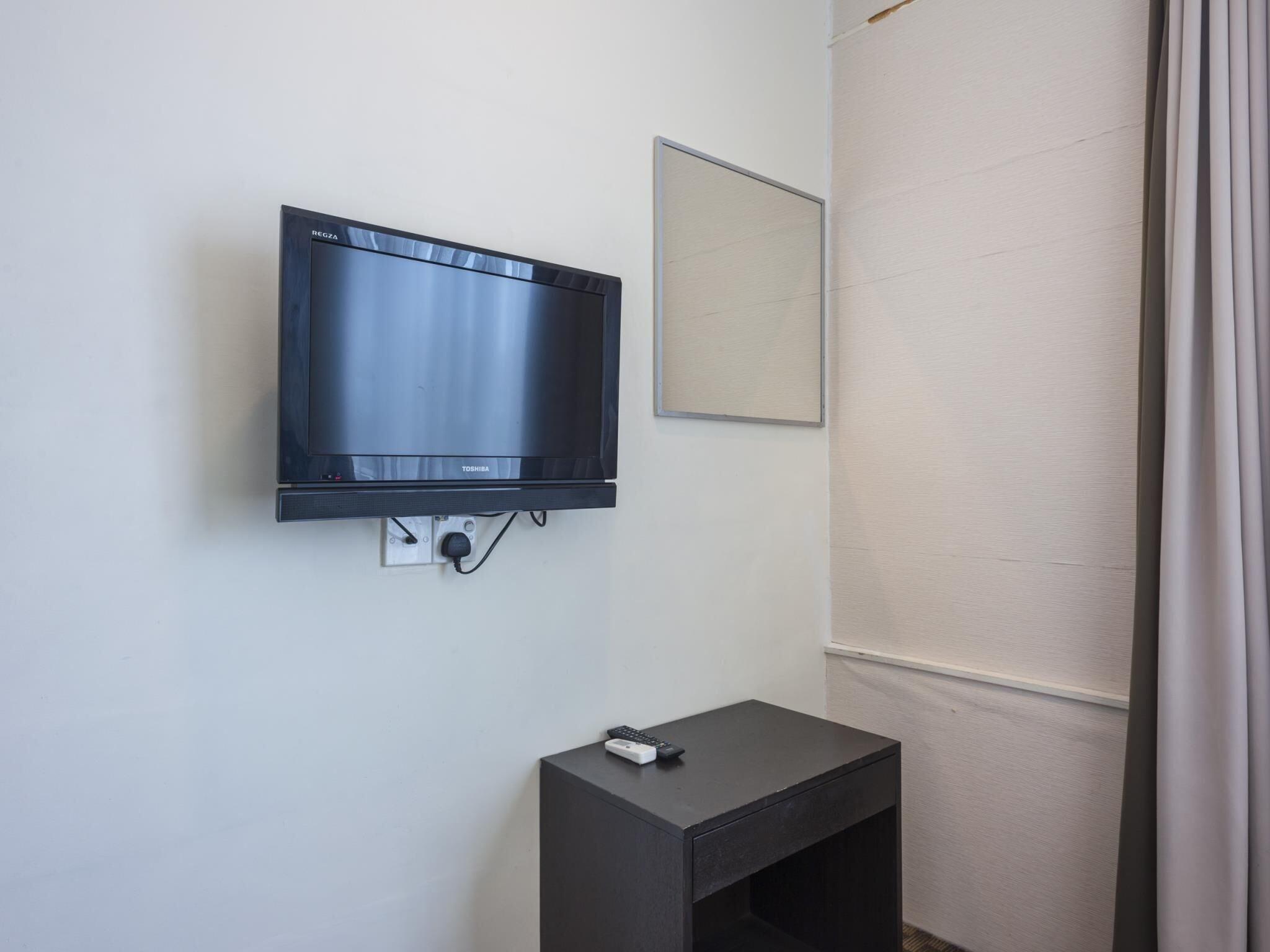 Raintree Hotel — Photos 1
